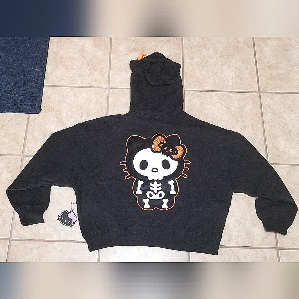 Hello Kitty x Forever 21 Halloween Skeleton Hoodie (Medium)